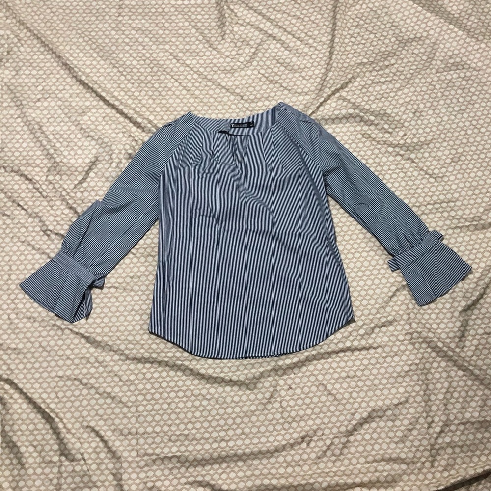 NWT NY&CO Black (Grey) White Strips Blouse XS